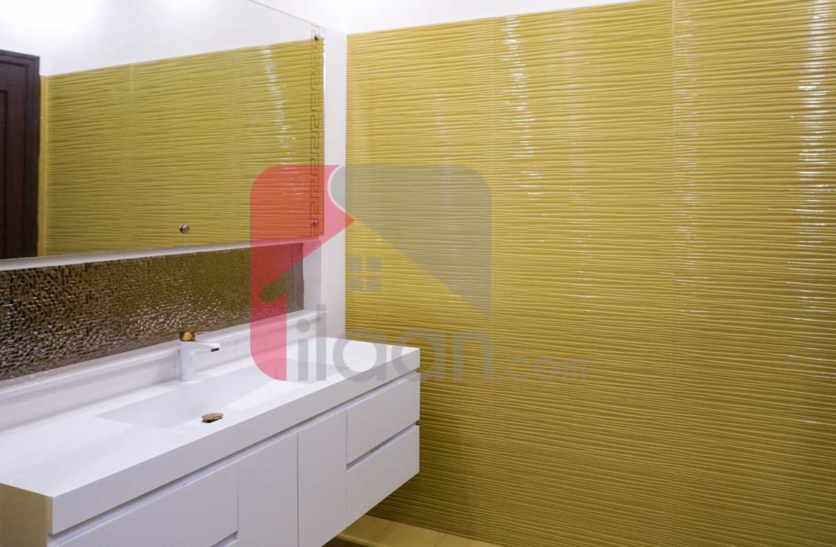 10 Marla House for Sale in Block F2, Phase 1, Johar Town, Lahore