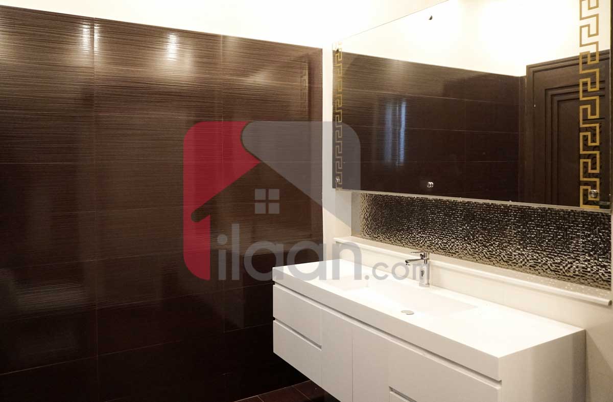 10 Marla House for Sale in Block F2, Phase 1, Johar Town, Lahore