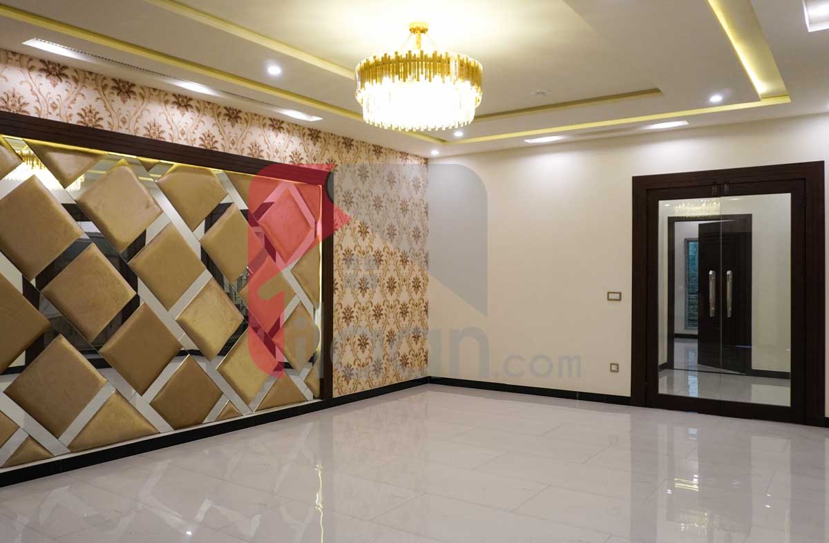 10 Marla House for Sale in Block F2, Phase 1, Johar Town, Lahore