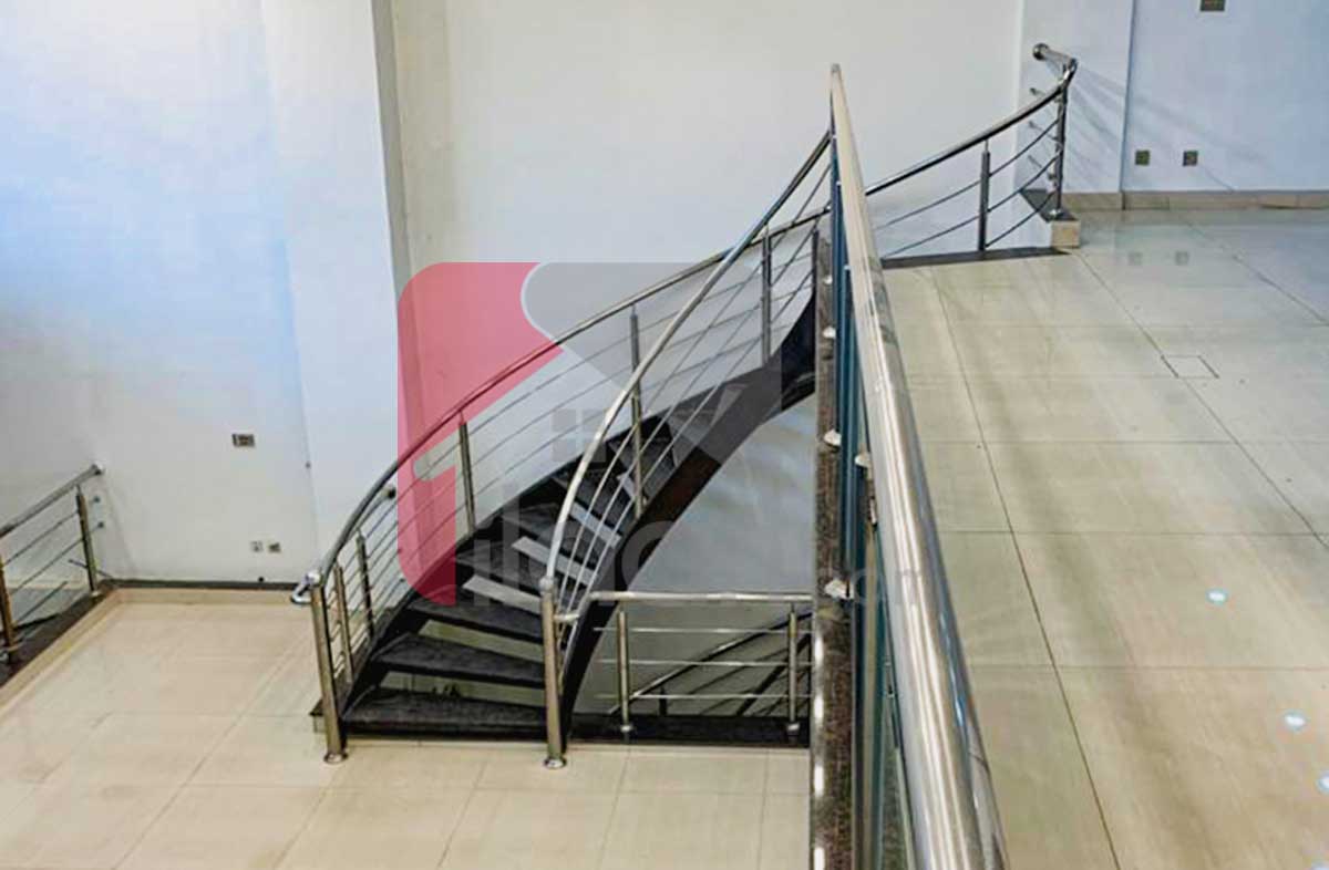 10 Marla Building for Rent in Khuda Buksh Colony, Lahore