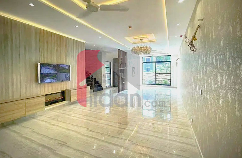 10 Marla House for Sale in Phase 6, DHA Lahore