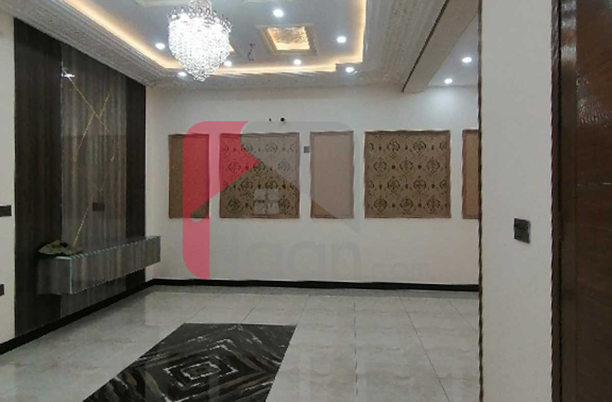 7 Marla House for Sale in Al Rehman Garden, Lahore