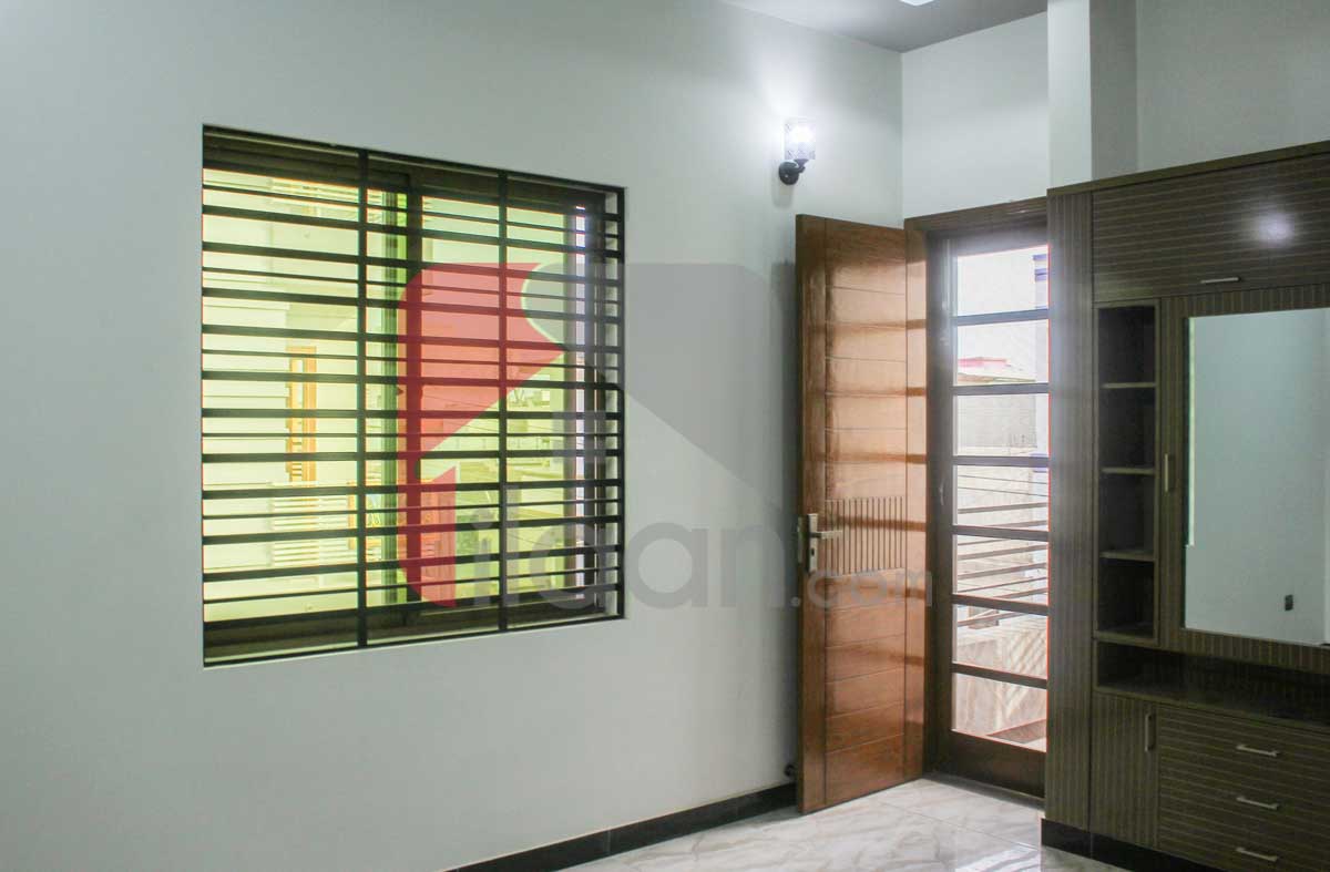 2 Bed Apartment for Sale in Block 5, Saadi Town, Karachi