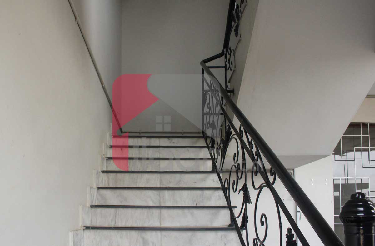 300 Sq.yd House for Sale in Sector 53-A, Abuzar Ghaffari Town, Scheme 33, Karachi