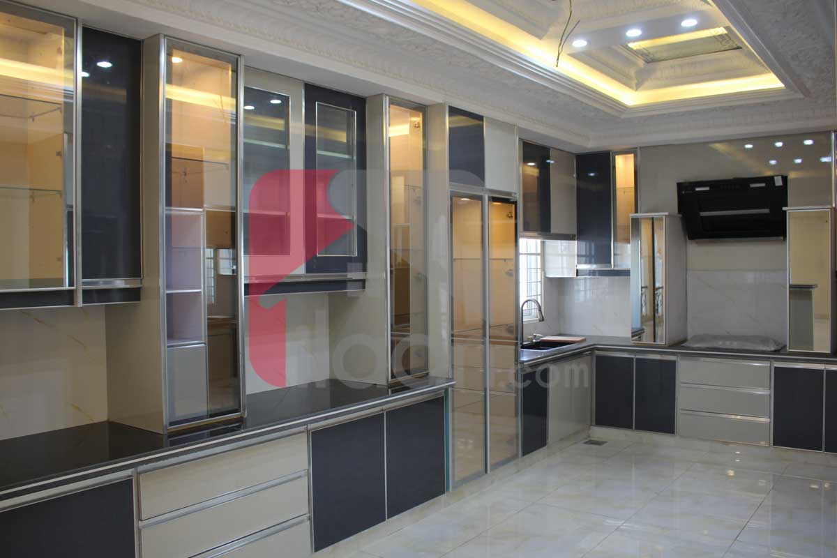 1 Kanal House for Sale in Block L, Phase 2, Al Rehman Garden, Lahore
