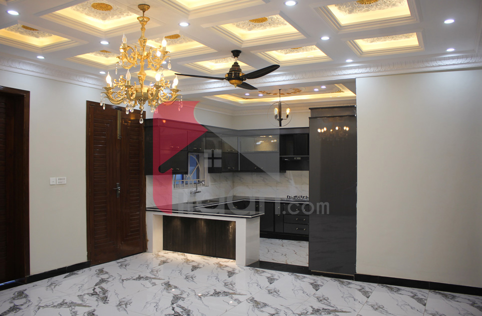 8 Marla House for Sale in Block L, Phase 2, Al Rehman Garden, Lahore
