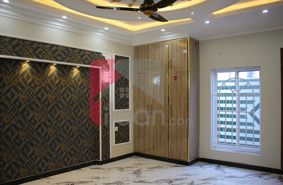 8 Marla House for Sale in Block L, Phase 2, Al Rehman Garden, Lahore