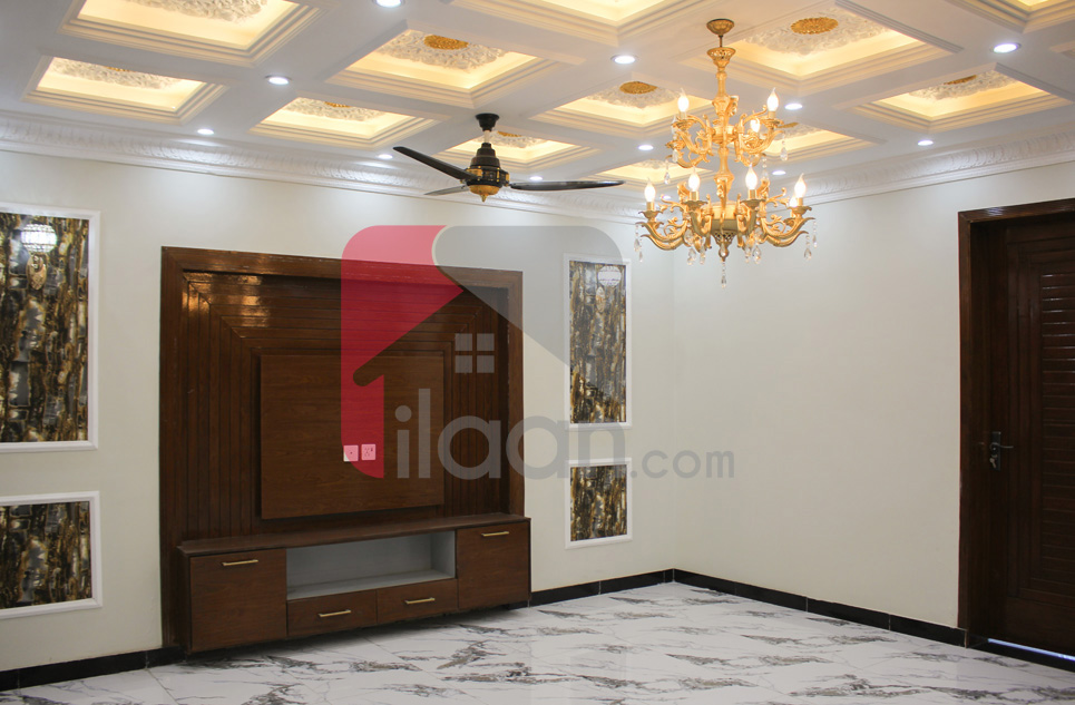 8 Marla House for Sale in Block L, Phase 2, Al Rehman Garden, Lahore