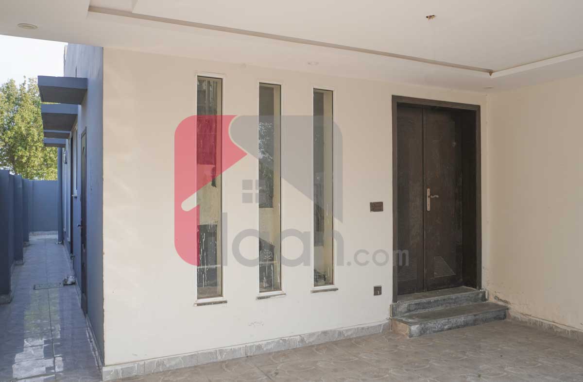 8 Marla House for Sale in Block J, Phase 2, Bahria Orchard, Lahore
