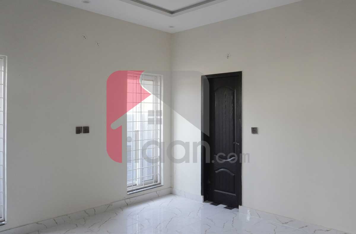 8 Marla House for Sale in Block J, Phase 2, Bahria Orchard, Lahore