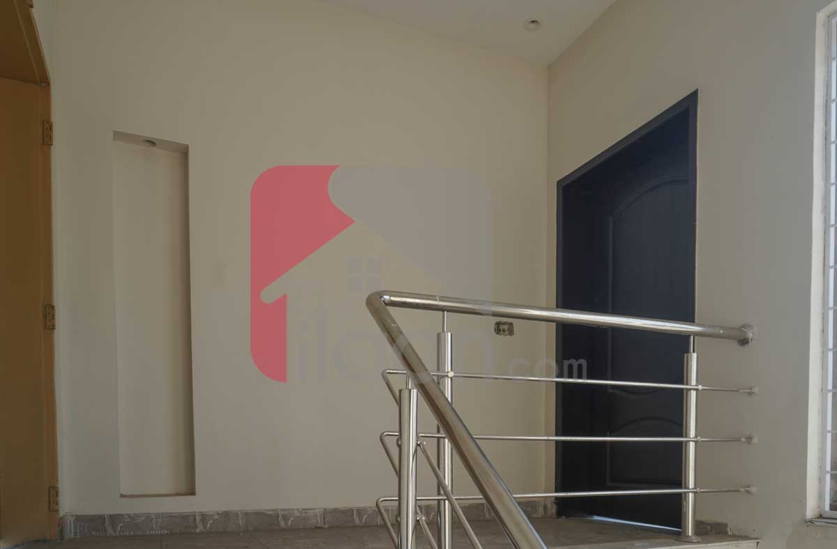 8 Marla House for Sale in Block J, Phase 2, Bahria Orchard, Lahore