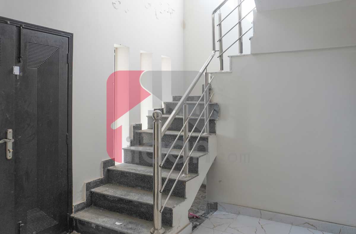 8 Marla House for Sale in Block J, Phase 2, Bahria Orchard, Lahore