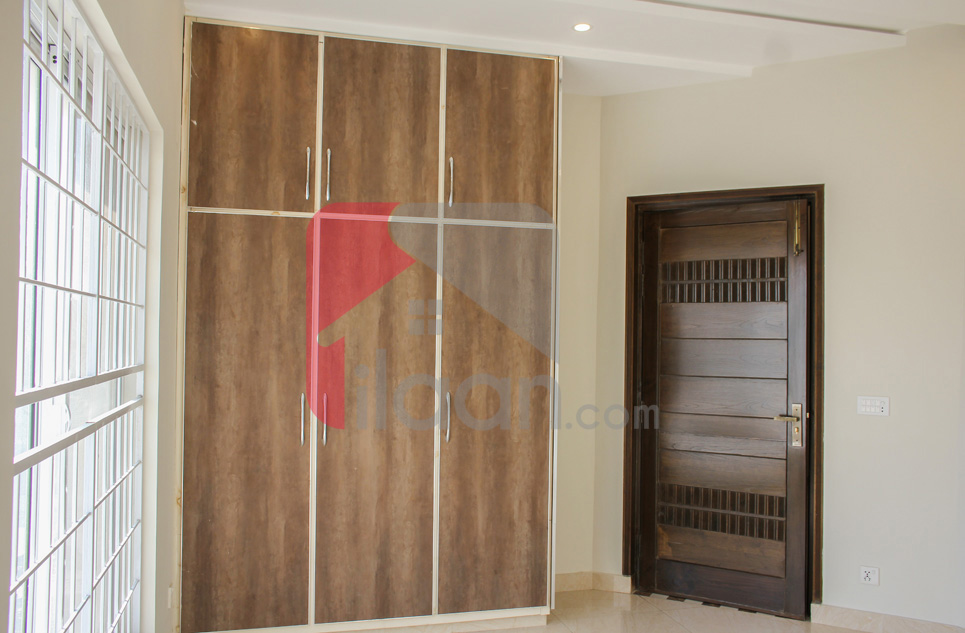 8 Marla House for Sale in Block D, Phase 2, Bahria Orchard, Lahore