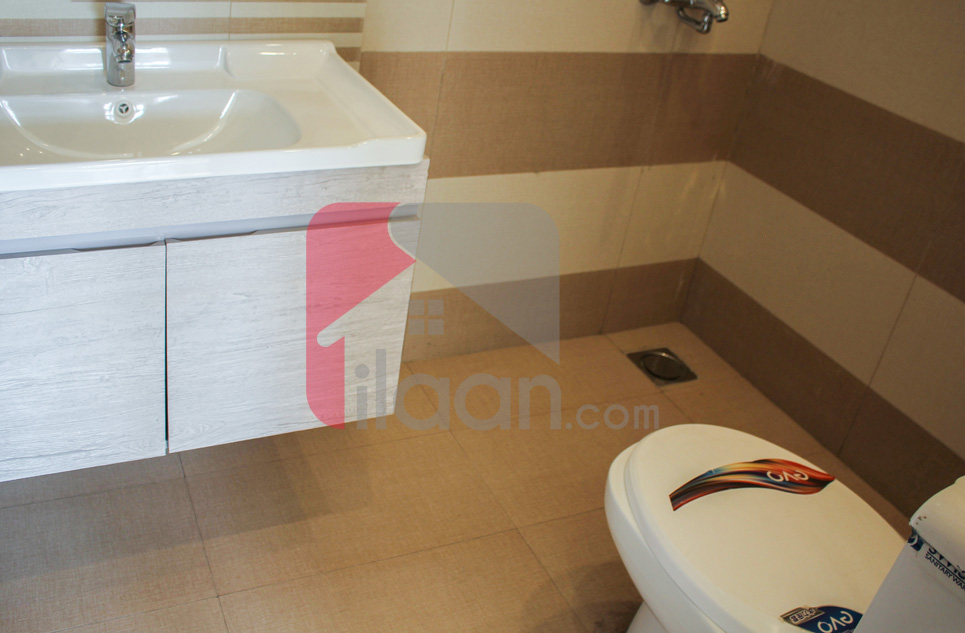 8 Marla House for Sale in Block D, Phase 2, Bahria Orchard, Lahore