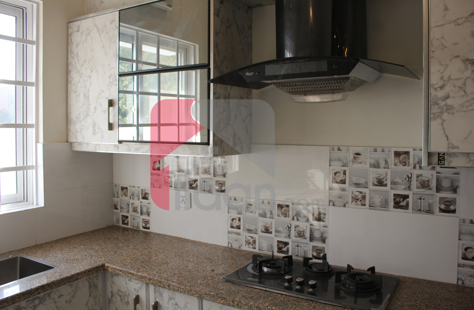 8 Marla House for Sale in Block D, Phase 2, Bahria Orchard, Lahore
