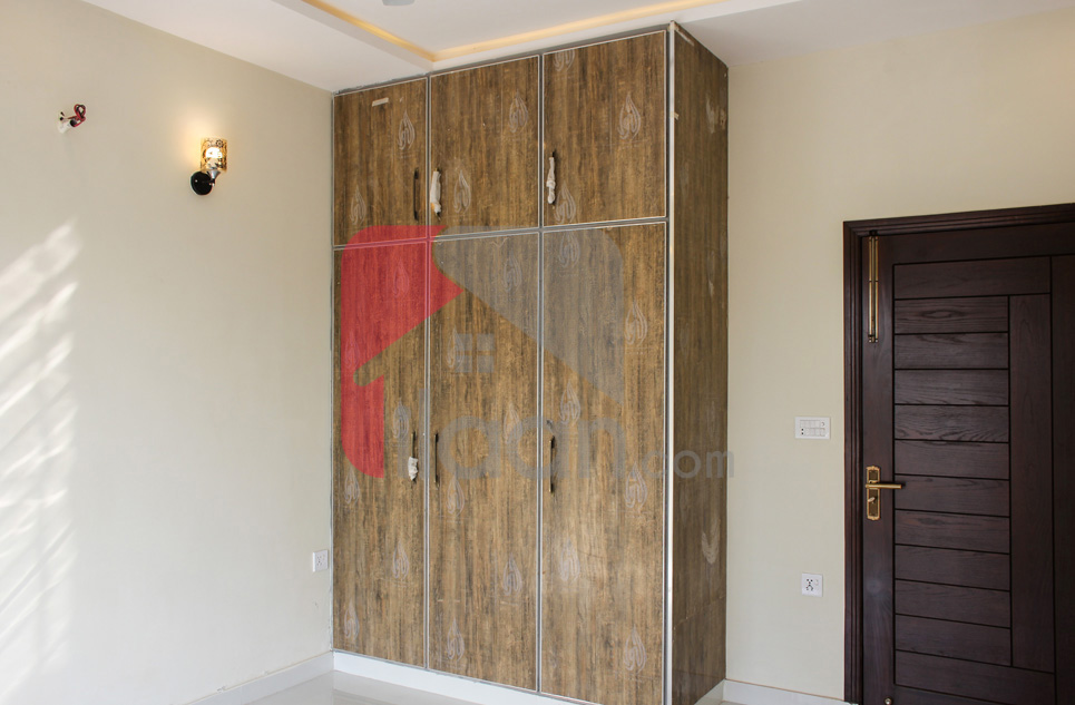 8 Marla House for Sale in Block D, Phase 2, Bahria Orchard, Lahore