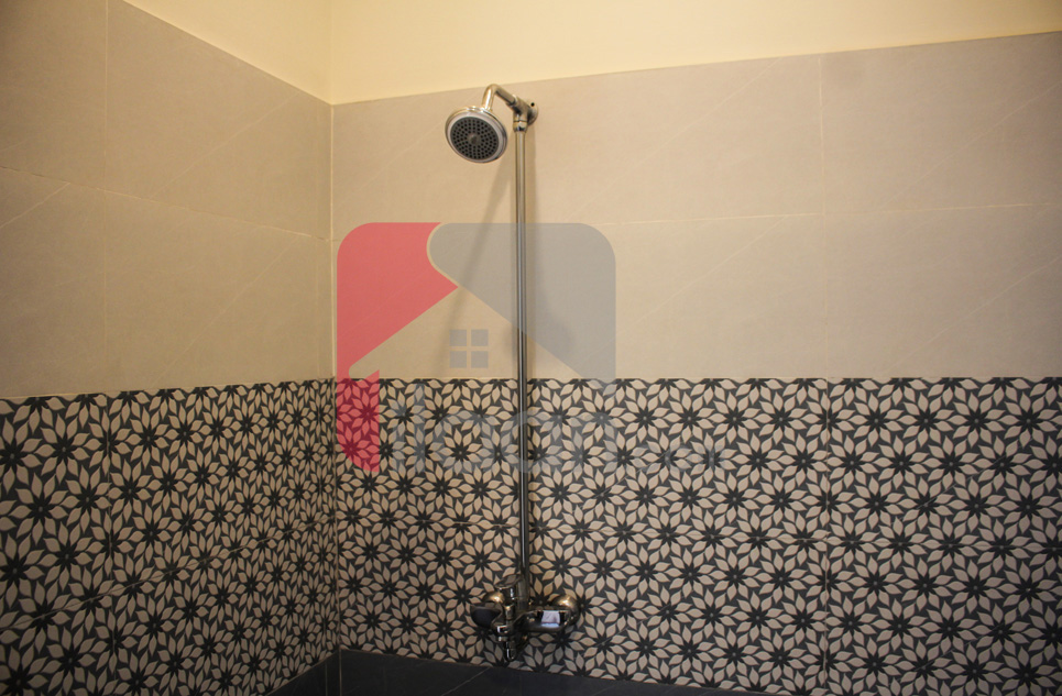 8 Marla House for Sale in Block D, Phase 2, Bahria Orchard, Lahore