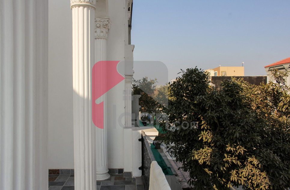 8 Marla House for Sale in Block D, Phase 2, Bahria Orchard, Lahore