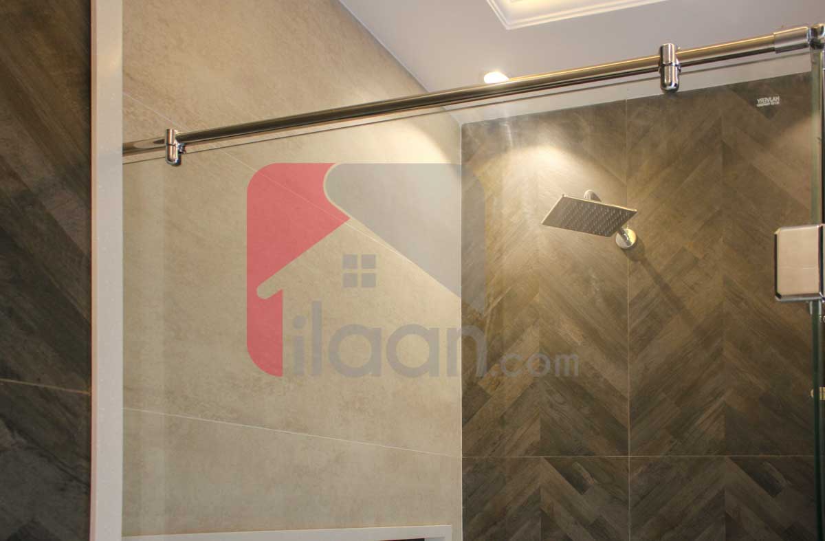 1 Kanal House for Sale in Block D, Phase 6, DHA Lahore