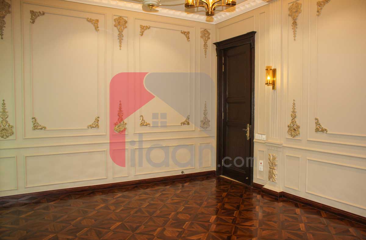 1 Kanal House for Sale in Block D, Phase 6, DHA Lahore
