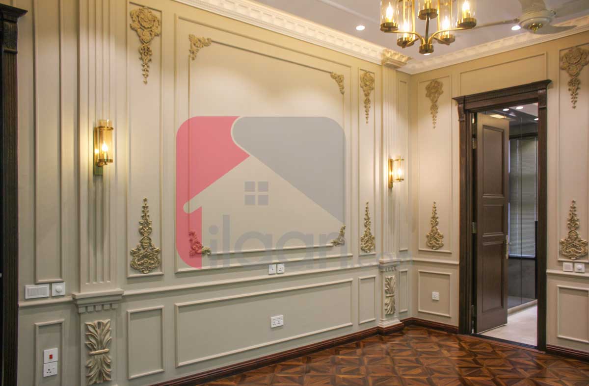 1 Kanal House for Sale in Block D, Phase 6, DHA Lahore