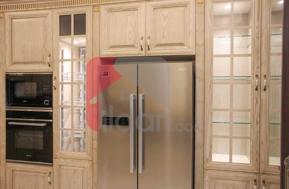1 Kanal House for Sale in Block D, Phase 6, DHA Lahore