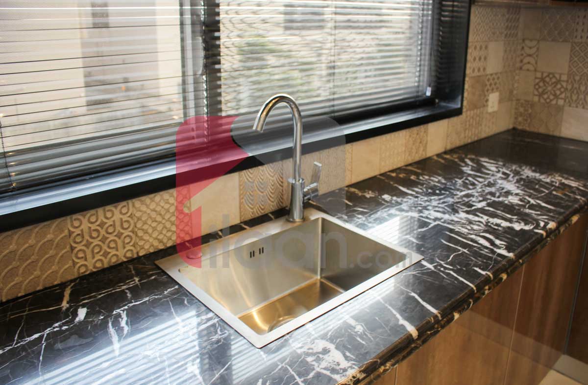 1 Kanal House for Sale in Block D, Phase 6, DHA Lahore