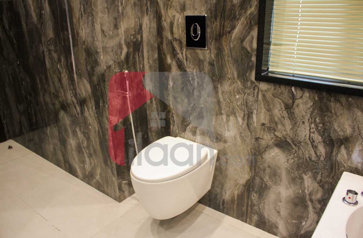 1 Kanal House for Sale in Block D, Phase 6, DHA Lahore