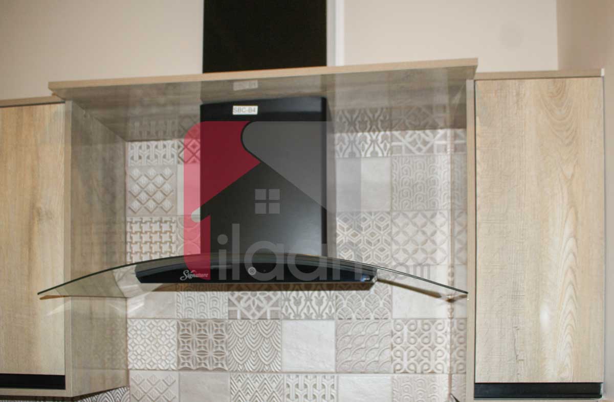 1 Kanal House for Sale in Block D, Phase 6, DHA Lahore
