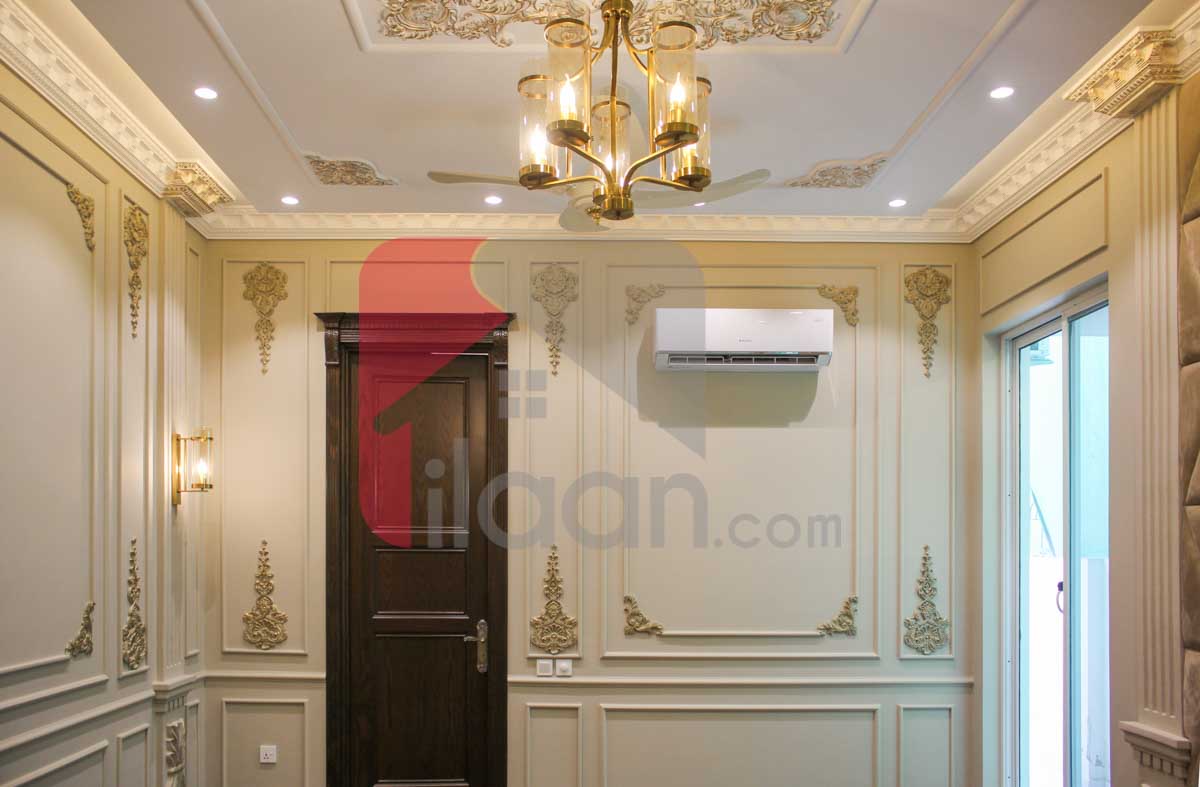 1 Kanal House for Sale in Block D, Phase 6, DHA Lahore
