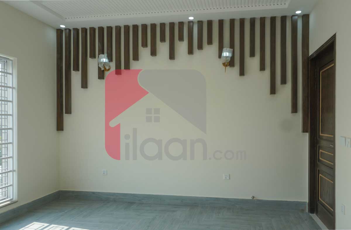 10 Marla House for Sale in Block F, PIA Housing Scheme, Lahore