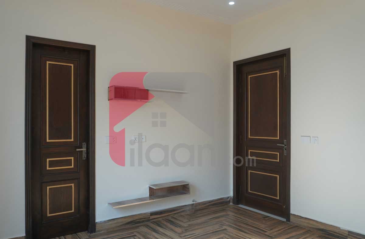 10 Marla House for Sale in Block F, PIA Housing Scheme, Lahore