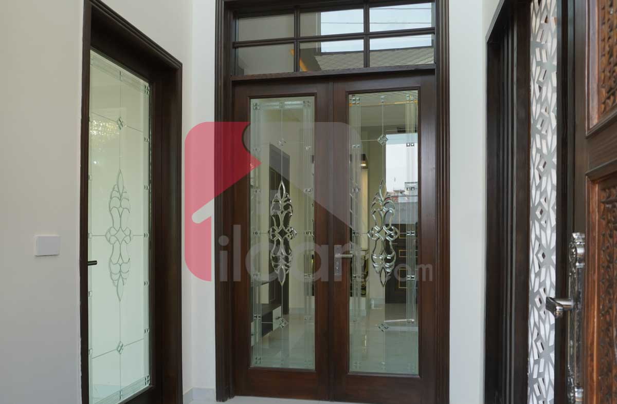 10 Marla House for Sale in Block F, PIA Housing Scheme, Lahore