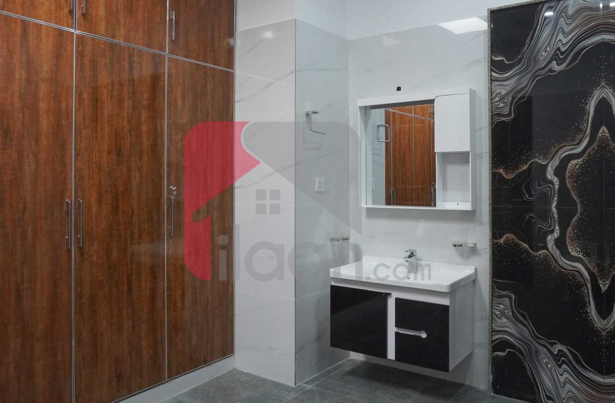 10 Marla House for Sale in Block F, PIA Housing Scheme, Lahore