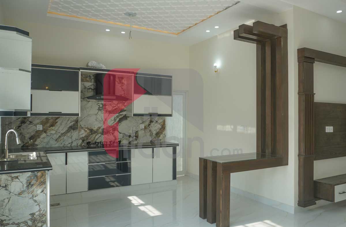 10 Marla House for Sale in Block F, PIA Housing Scheme, Lahore