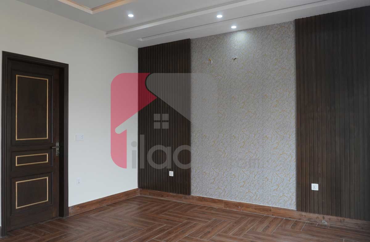10 Marla House for Sale in Block F, PIA Housing Scheme, Lahore