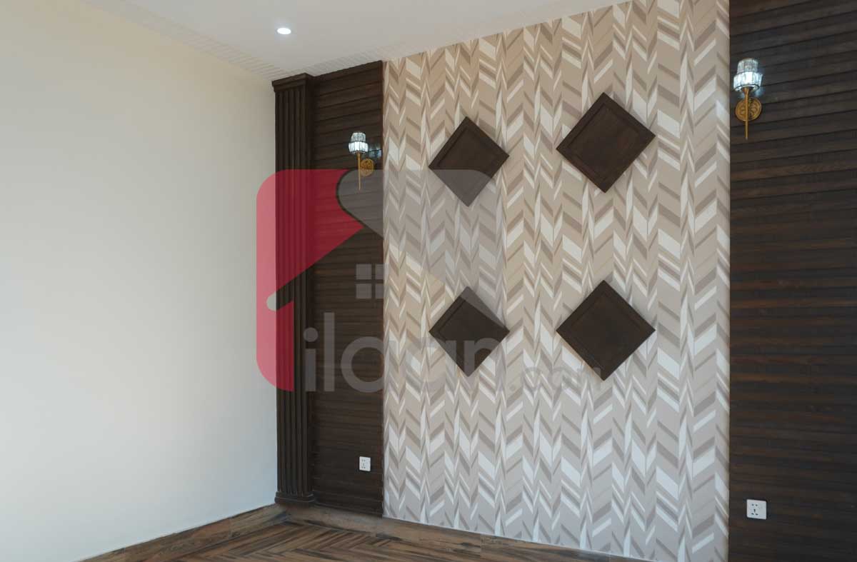 10 Marla House for Sale in Block F, PIA Housing Scheme, Lahore