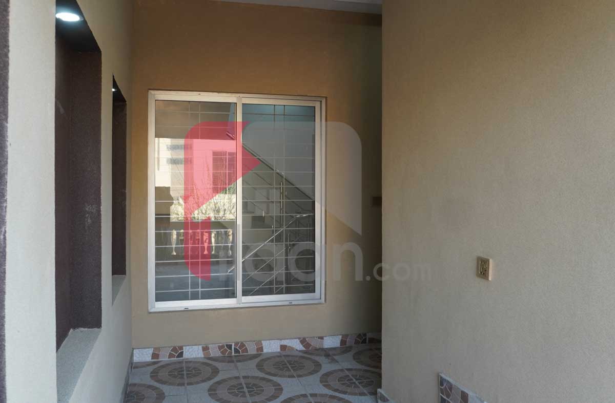 10 Marla House for Sale in Phase 1, Nasheman-e-Iqbal, Lahore