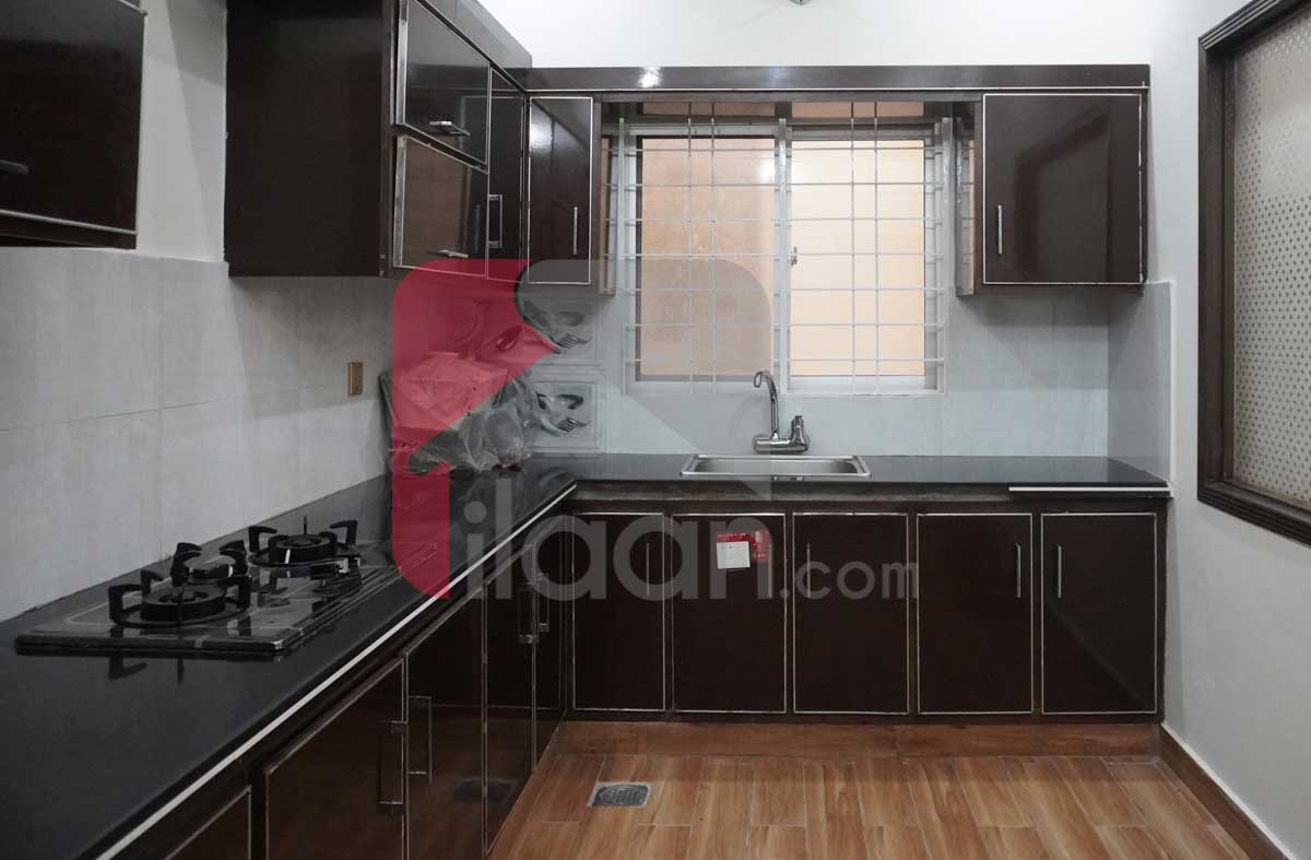 10 Marla House for Sale in Phase 1, Nasheman-e-Iqbal, Lahore