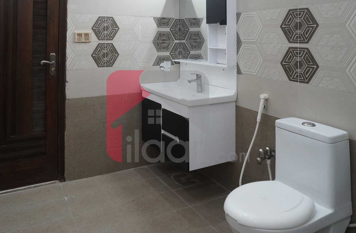 10 Marla House for Sale in Phase 1, Nasheman-e-Iqbal, Lahore