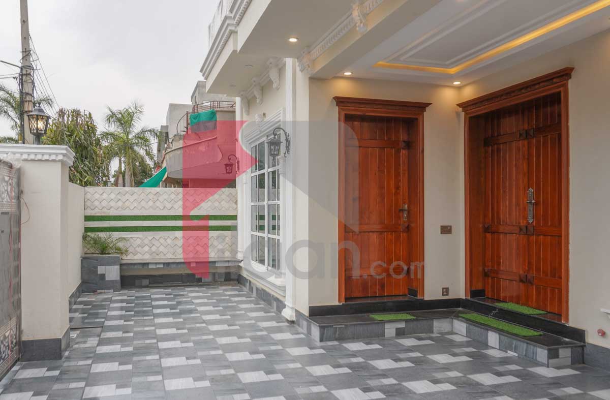 10 Marla House for Sale in Block J3, Phase 1, Wapda Town, Lahore