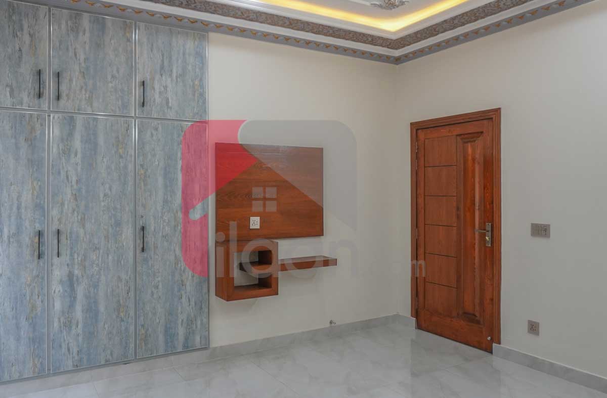 10 Marla House for Sale in Block J3, Phase 1, Wapda Town, Lahore