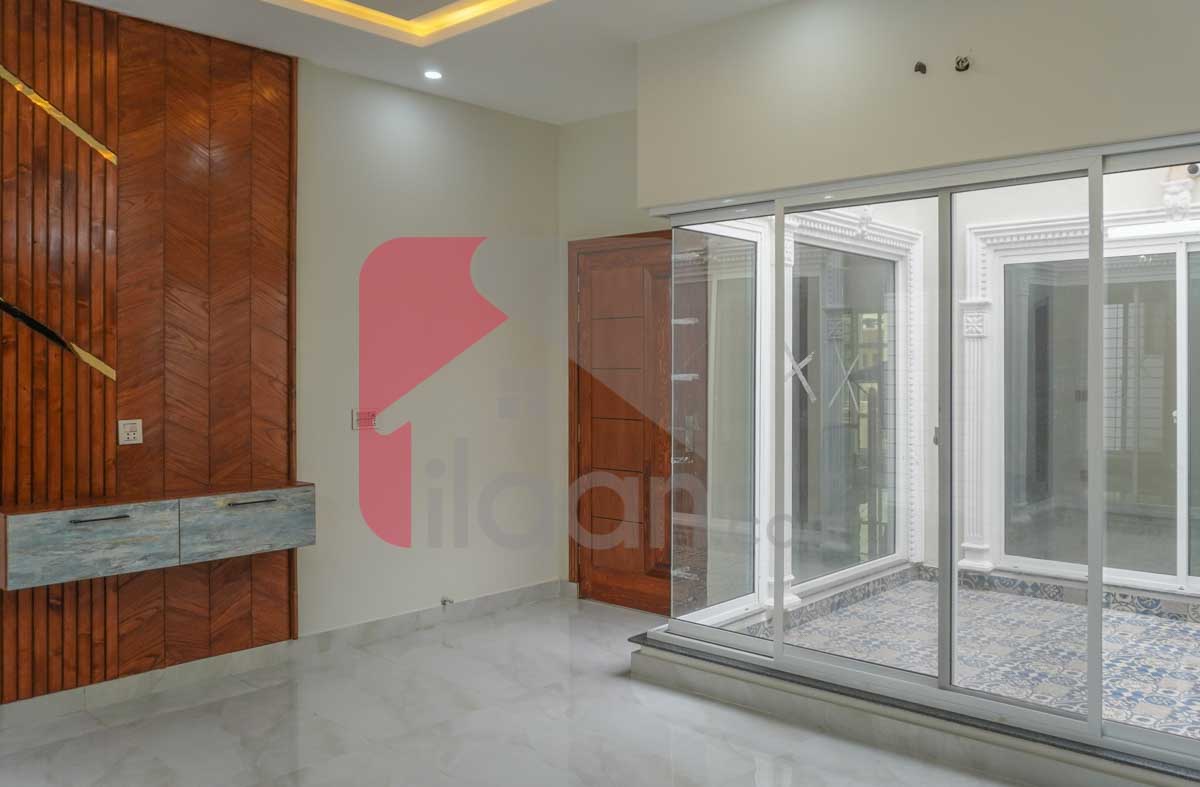 10 Marla House for Sale in Block J3, Phase 1, Wapda Town, Lahore