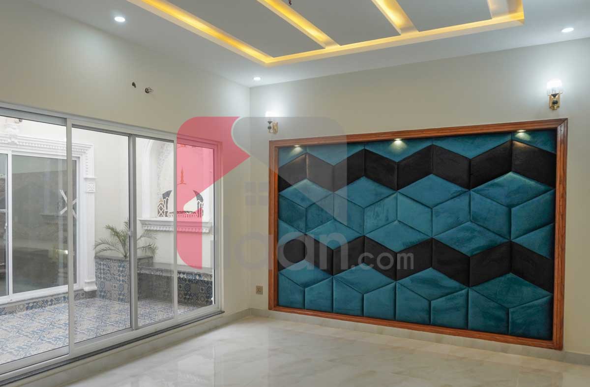 10 Marla House for Sale in Block J3, Phase 1, Wapda Town, Lahore