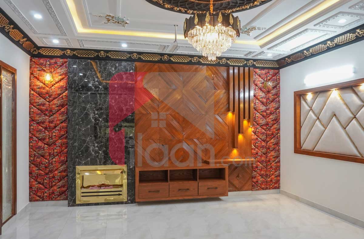 10 Marla House for Sale in Block J3, Phase 1, Wapda Town, Lahore