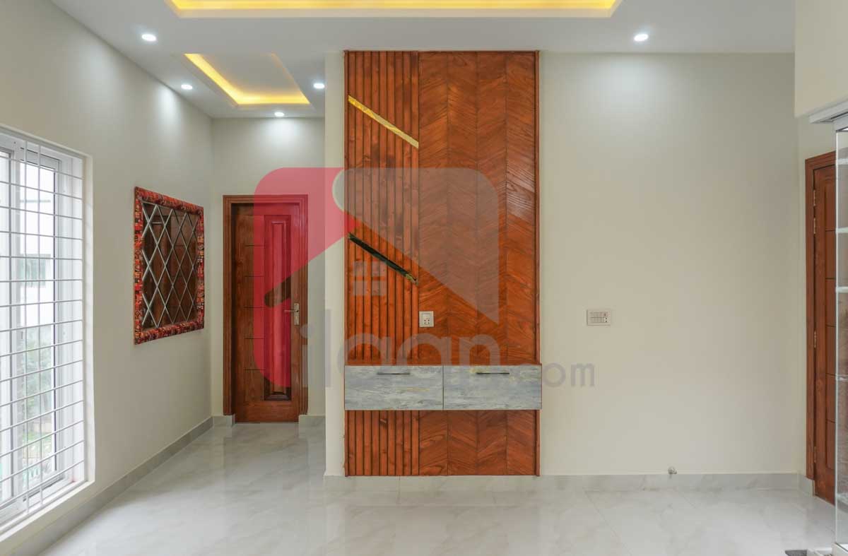 10 Marla House for Sale in Block J3, Phase 1, Wapda Town, Lahore