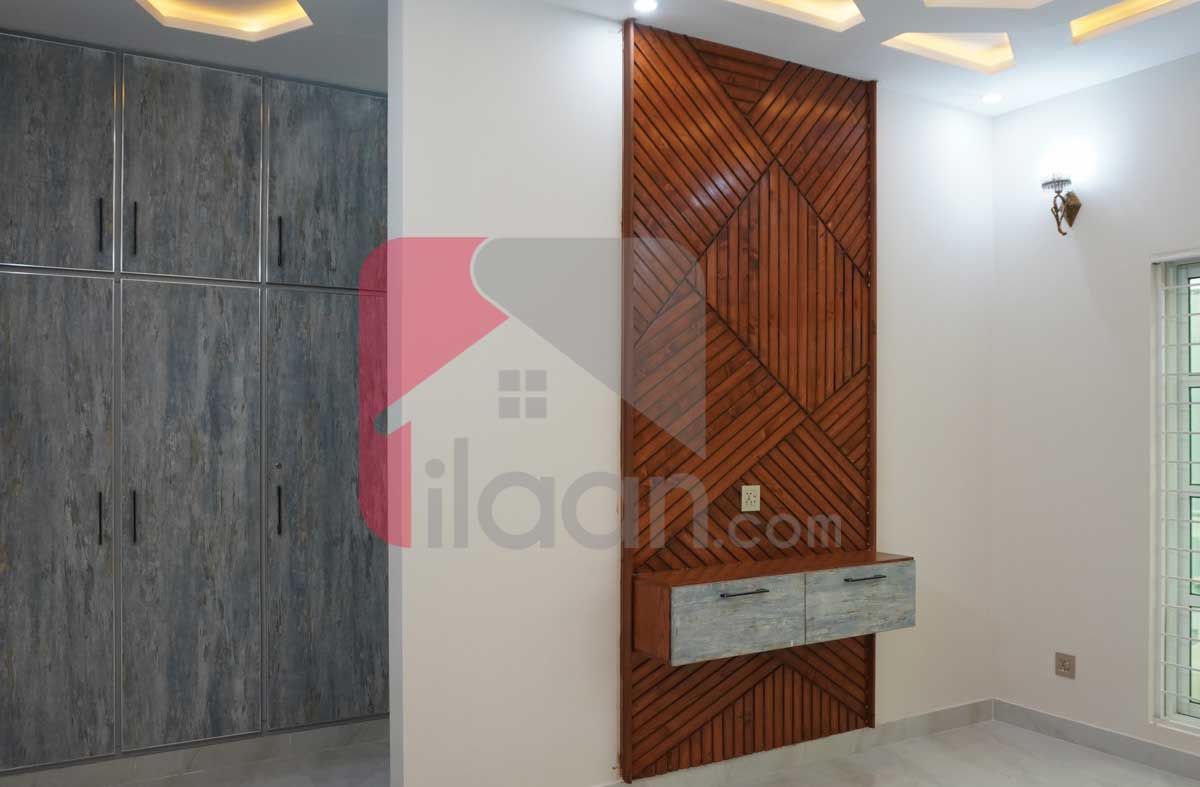 10 Marla House for Sale in Block J3, Phase 1, Wapda Town, Lahore