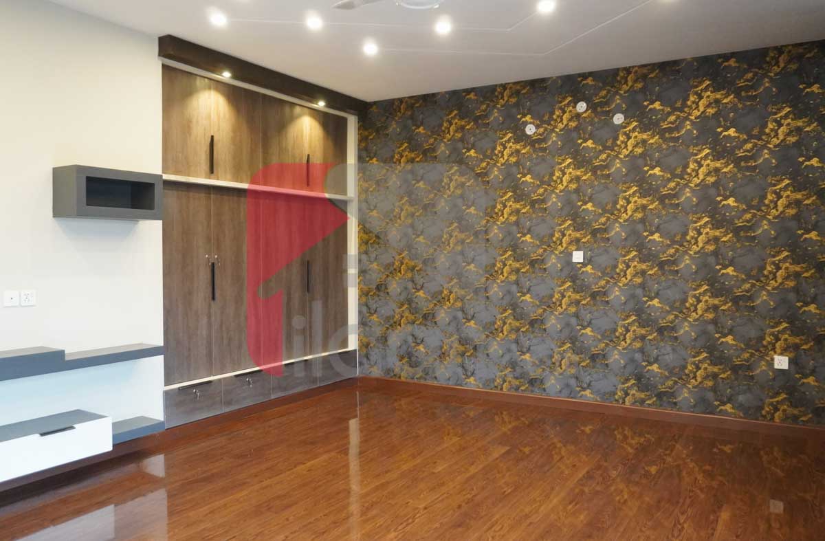 1 Kanal 1 Marla House for Sale in Block C1, Valencia Housing Society, Lahore