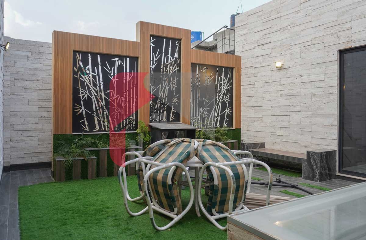1 Kanal 1 Marla House for Sale in Block C1, Valencia Housing Society, Lahore