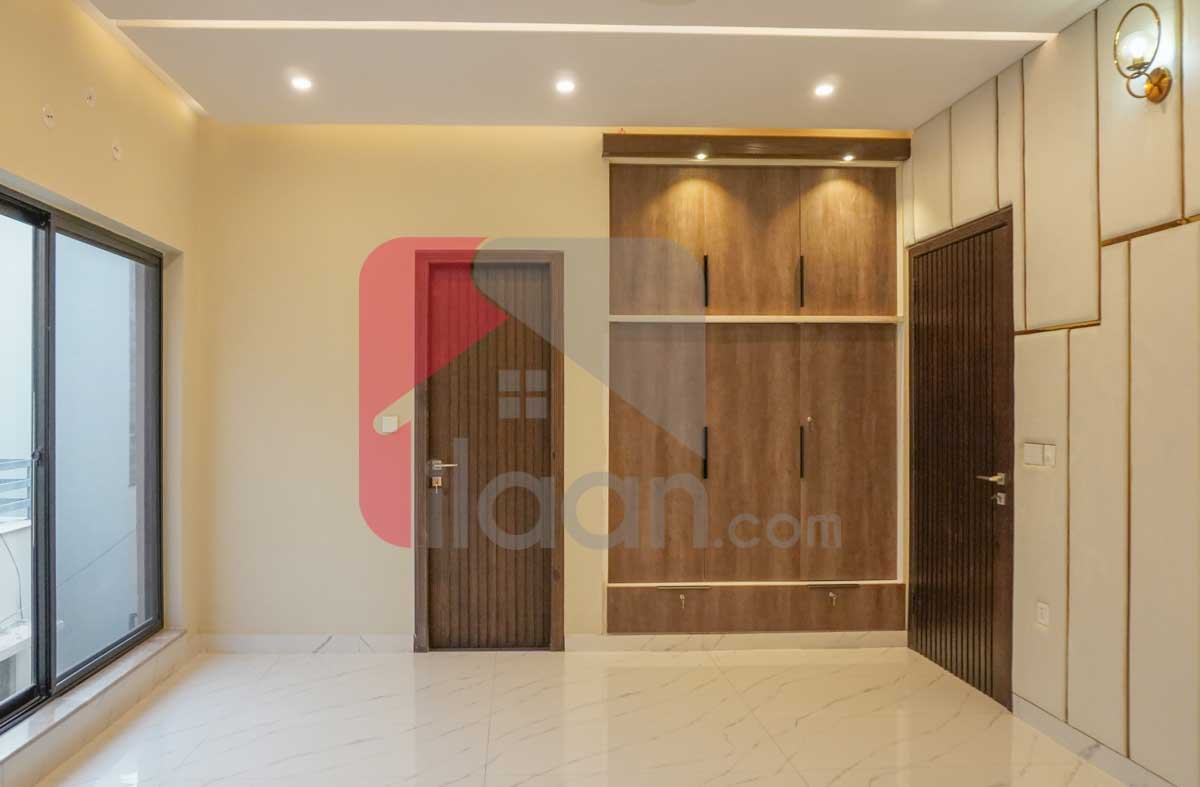 1 Kanal 1 Marla House for Sale in Block C1, Valencia Housing Society, Lahore